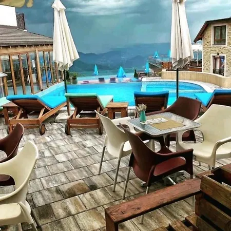 Katia м14 Milmari Apartament