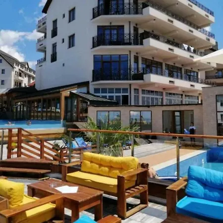 Katia м14 Milmari Apartament